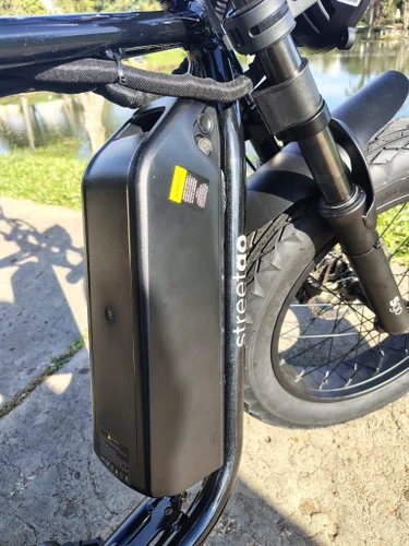 Bicicleta Eletrica StreetGO S12 Shimano 7v Preto/Caramelo